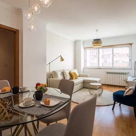 Apartment Orange Tree T1 - 81194al Lisbon