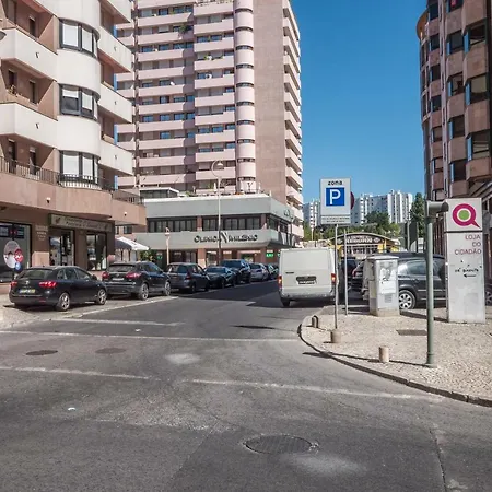 Apartment Orange Tree T1 - 81194al